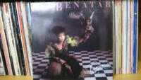 2_210-Benatar
